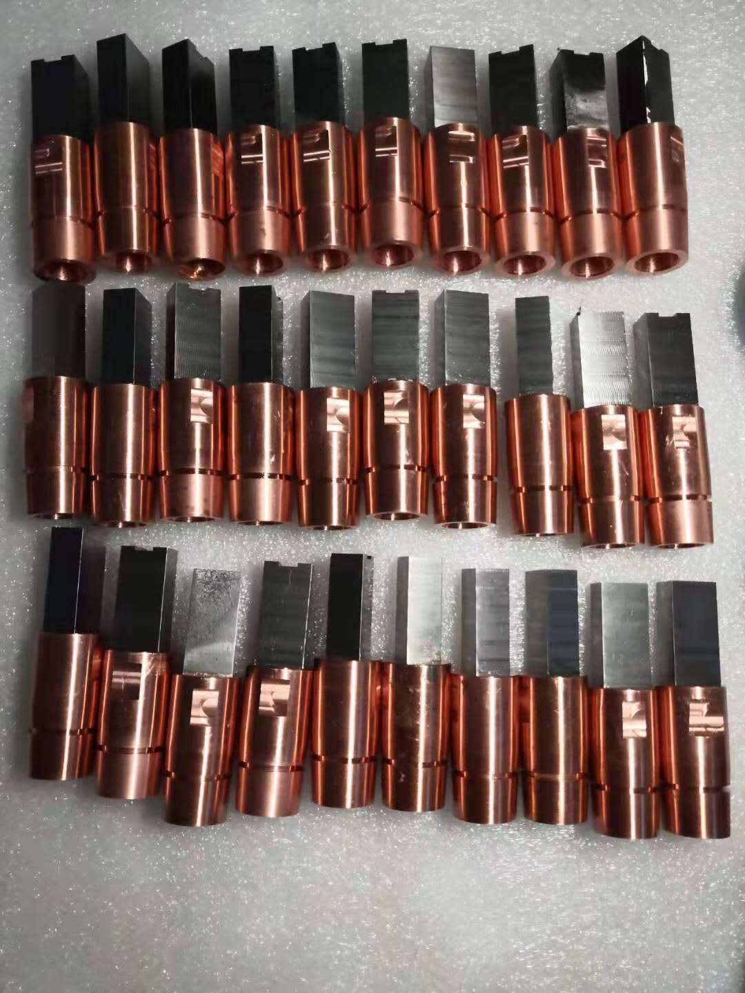 Copper tungsten electrode